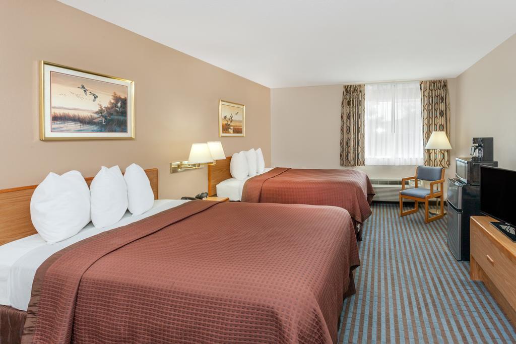 Days Inn By Wyndham Charleston Kültér fotó